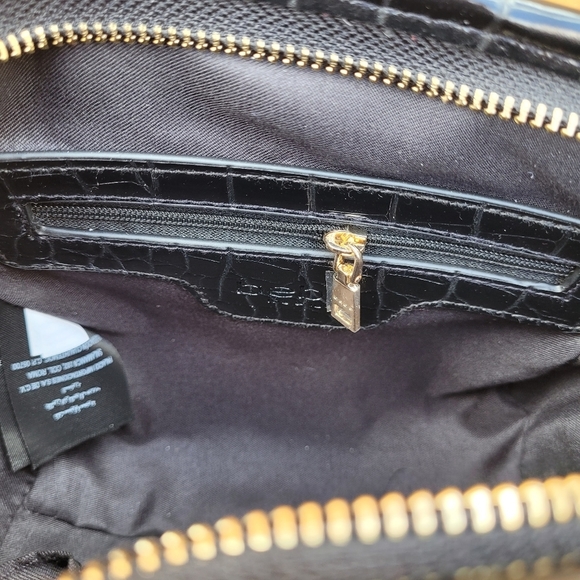 New bebe Fabiola Mini Croco Crossbody Black - Picture 12 of 14